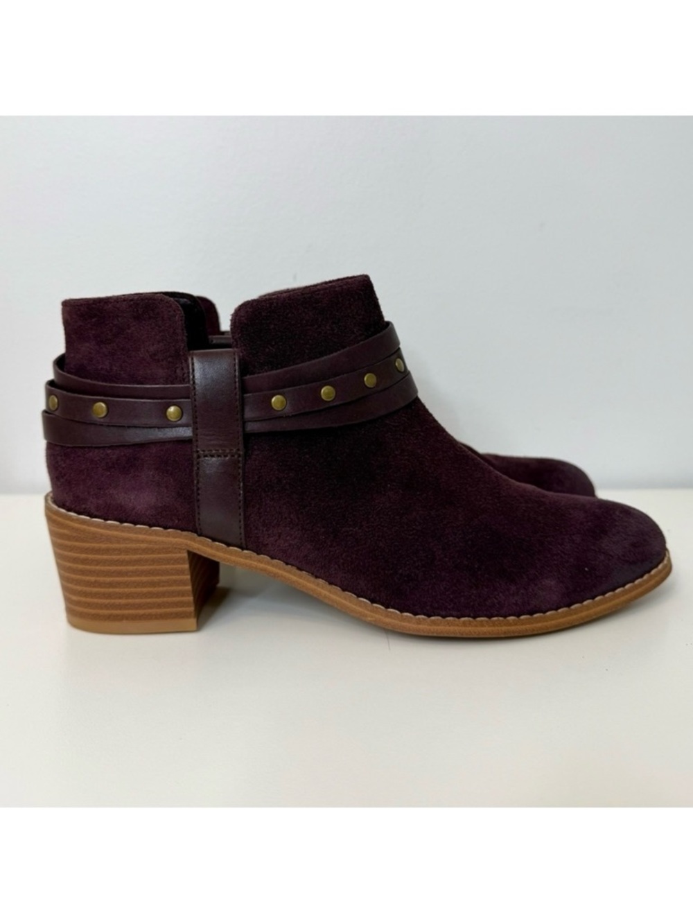 Clarks Somerset Breccan Shine Suede Studded Ankle Boot Heeled Bootie Shoe Size 8